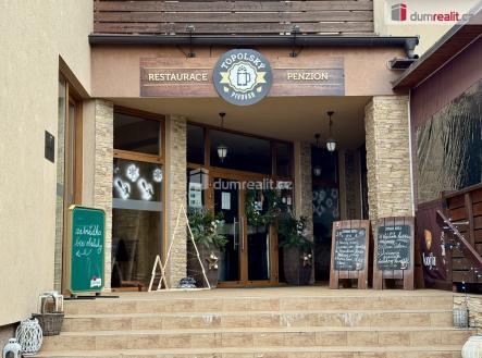 Pronájem restaurace, 908 m²