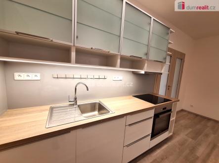 Pronájem bytu, 2+kk, 36 m²