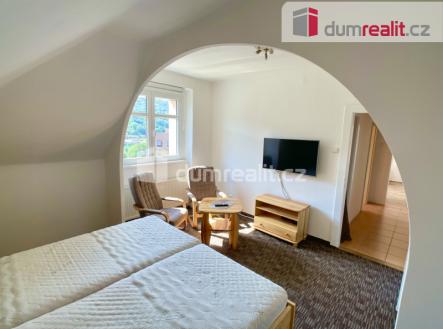 Pronájem bytu, 2+kk, 44 m²