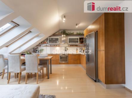 Prodej bytu, 2+kk, 62 m²