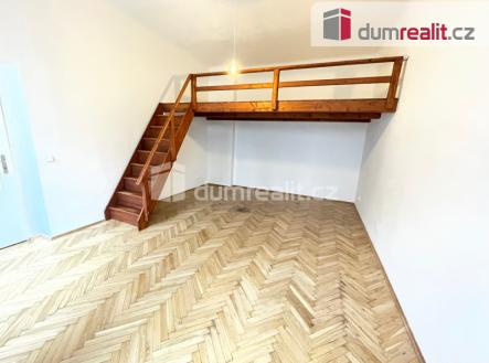 Pronájem bytu, 2+kk, 41 m²
