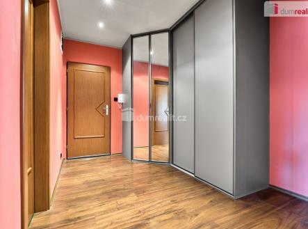 Prodej bytu, 3+kk, 67 m²