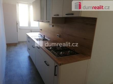 Pronájem bytu, 2+1, 61 m²