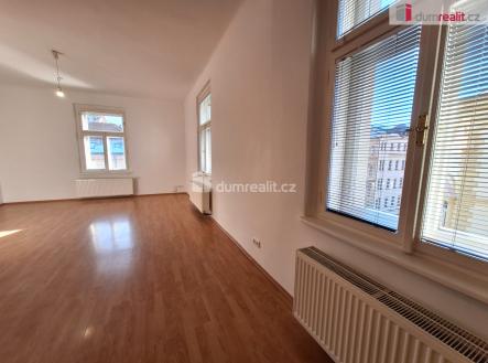 Pronájem bytu, 2+kk, 61 m²
