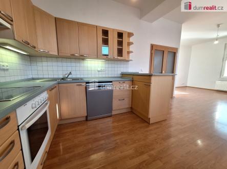 Pronájem bytu, 2+kk, 61 m²