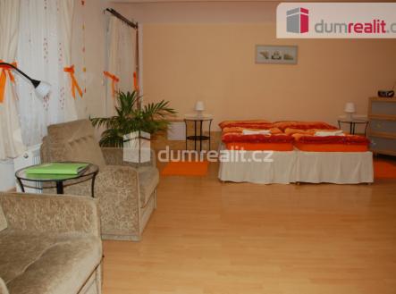 Pronájem bytu, 1+kk, 35 m²