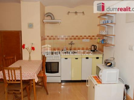 Pronájem bytu, 1+kk, 35 m²