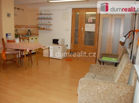 Pronájem bytu, 1+kk, 35 m²