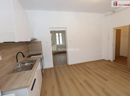 Pronájem bytu, 2+kk, 48 m²