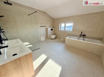 Pronájem domu/vily, 136 m²