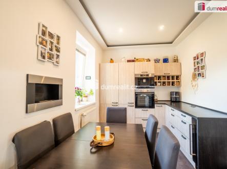 Prodej domu/vily, 303 m²