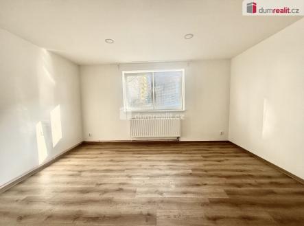 Pronájem bytu, 1+1, 37 m²