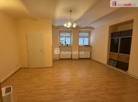 Pronájem bytu, 1+1, 52 m²