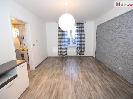 Pronájem bytu, 2+1, 68 m²