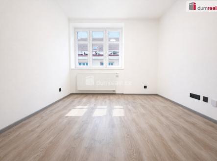 Pronájem bytu, 2+1, 68 m²