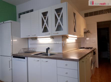 Pronájem bytu, 2+1, 61 m²