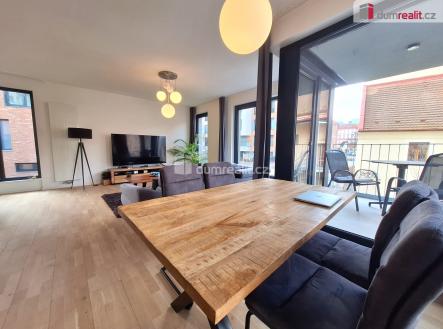 Pronájem bytu, 3+kk, 104 m²