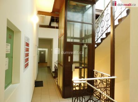 Pronájem kanceláře, 29 m²