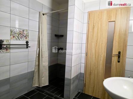 Pronájem bytu, 1+kk, 32 m²