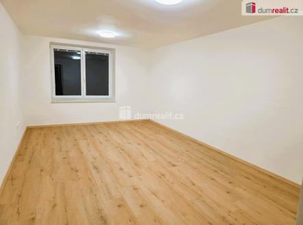 Pronájem bytu, 1+1, 44 m²