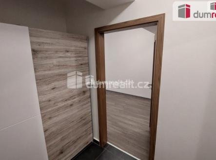 Pronájem bytu, 3+kk, 68 m²