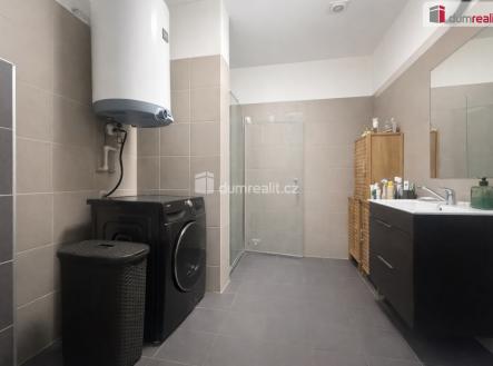 Pronájem bytu, 2+kk, 83 m²