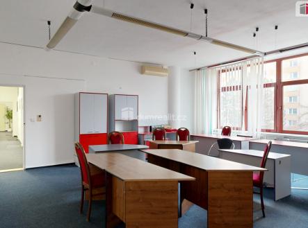 Pronájem obchodní prostor, 51 m²