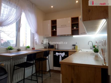 Pronájem bytu, 2+1, 55 m²