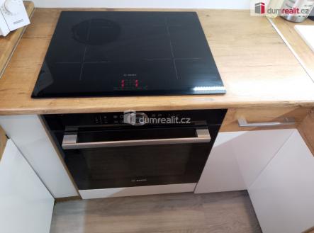 Pronájem bytu, 2+1, 55 m²