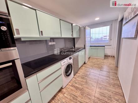 Pronájem bytu, 3+1, 70 m²