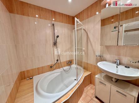 Pronájem bytu, 3+1, 70 m²