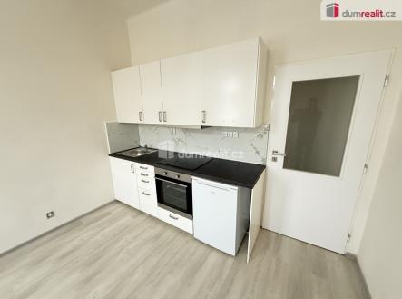 Pronájem bytu, 1+1, 43 m²