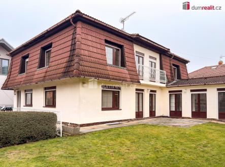 Pronájem domu/vily, 365 m²