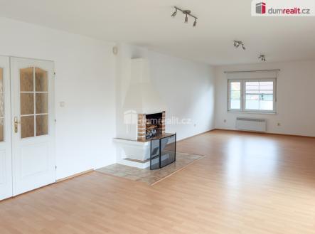 Pronájem domu/vily, 365 m²