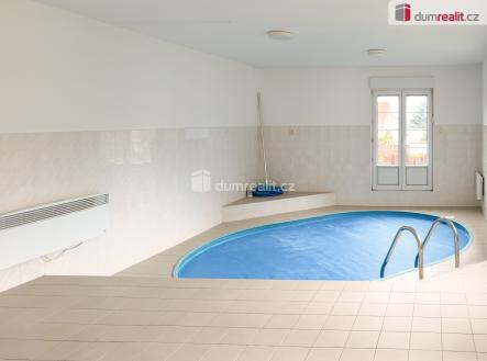 Pronájem domu/vily, 365 m²