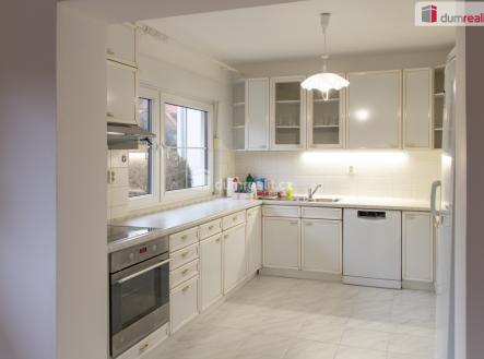 Pronájem domu/vily, 365 m²