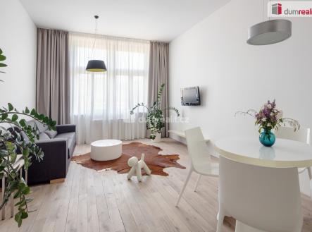 Pronájem bytu, 2+kk, 52 m²