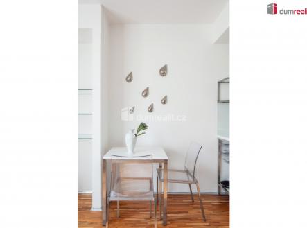 Pronájem bytu, 2+kk, 45 m²