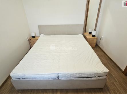 Pronájem bytu, 2+kk, 44 m²