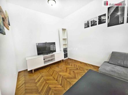 Pronájem bytu, 2+1, 62 m²