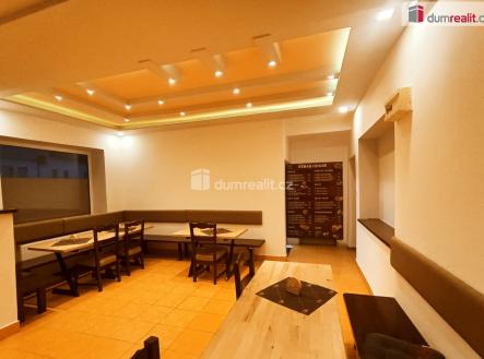 Pronájem komerčního objektu, jiný, 130 m²