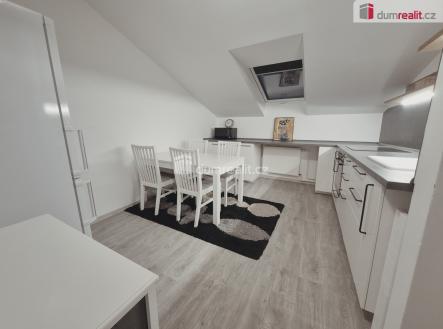 Pronájem bytu, 2+1, 59 m²