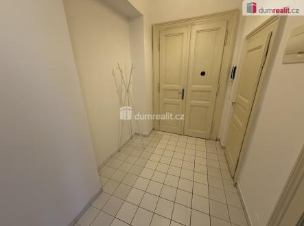 Pronájem bytu, 2+1, 68 m²