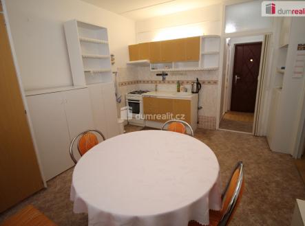 Pronájem bytu, 2+kk, 37 m²