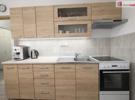 Pronájem bytu, 2+kk, 43 m²