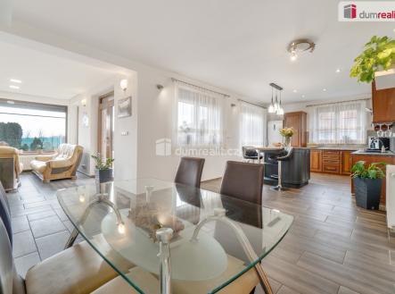 Prodej domu/vily, 916 m²