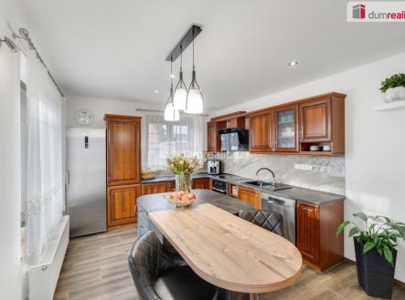 Prodej domu/vily, 215 m²