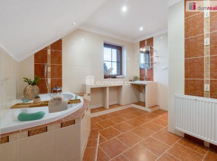 Prodej domu/vily, 215 m²