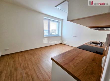 Pronájem bytu, 2+kk, 38 m²