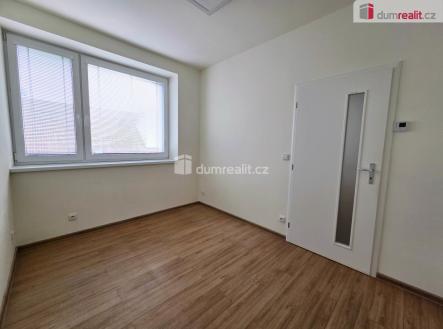 Pronájem bytu, 2+kk, 38 m²